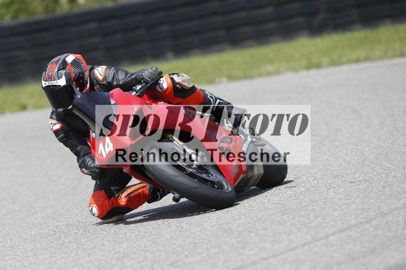 /27 12.06.2025 Ducati Schweiz Trackday Warmup  ADR/gelb-jeaune/14